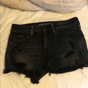 Midi AEO Distressed Shorts